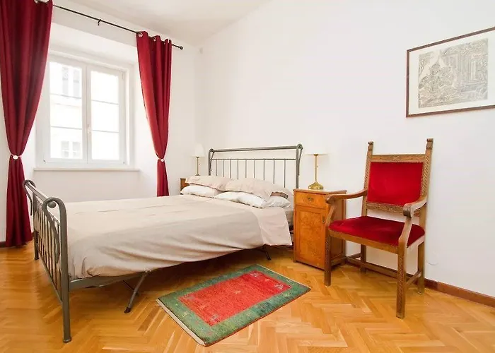 Bed & Breakfast Lo Studio Di Joyce 3*