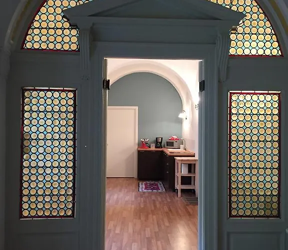 Bed & Breakfast Lo Studio Di Joyce 3*